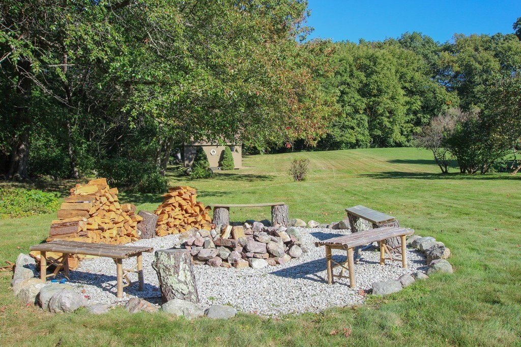 19 Coleman Road Newbury, MA 01922 - Photo 27 of 29 an outdoor space with furniture and garden