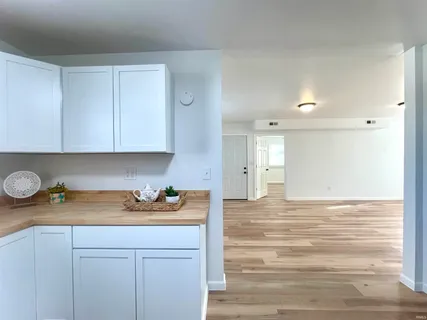 $240,000 | 723 North Cherry Street, Hartford City, IN 47348