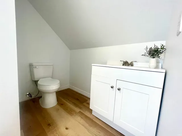 $240,000 | 723 North Cherry Street, Hartford City, IN 47348