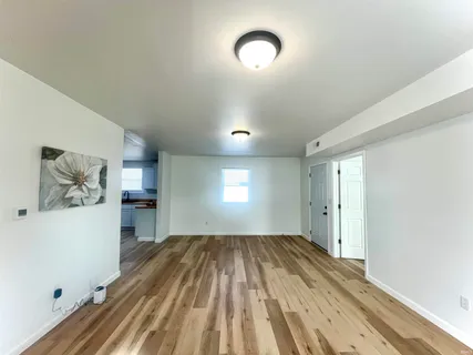 $240,000 | 723 North Cherry Street, Hartford City, IN 47348