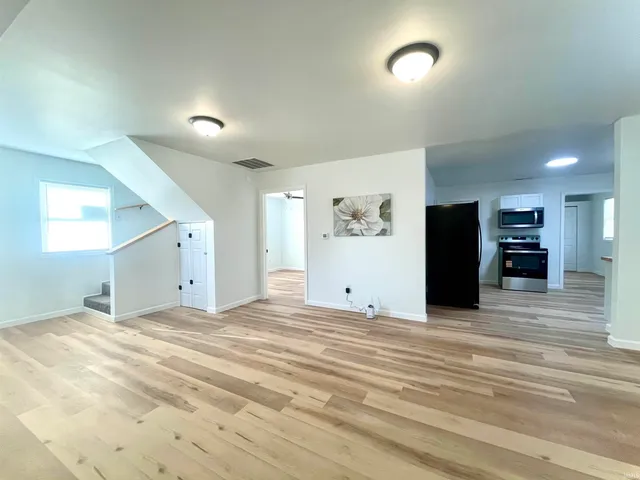 $240,000 | 723 North Cherry Street, Hartford City, IN 47348