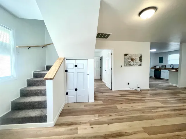 $240,000 | 723 North Cherry Street, Hartford City, IN 47348