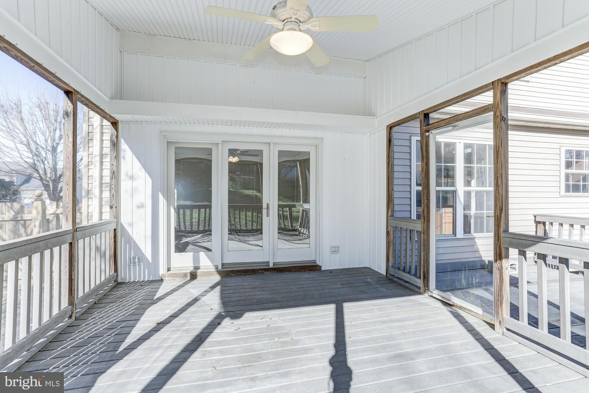 8047 Station Road Manassas, VA 20111 - Photo 27 of 30 Exterior (Rear)