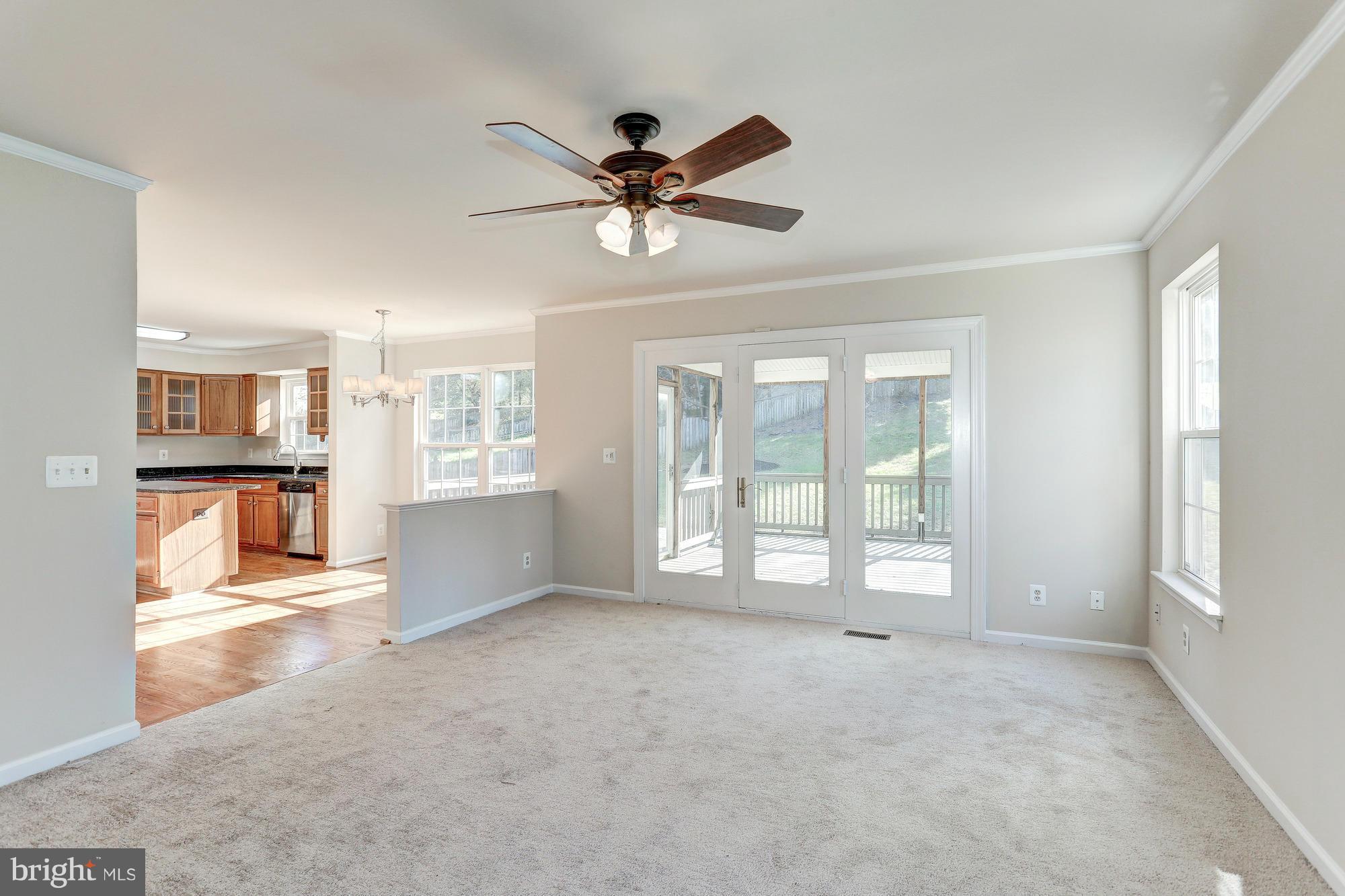 8047 Station Road Manassas, VA 20111 - Photo 10 of 30 Family Room