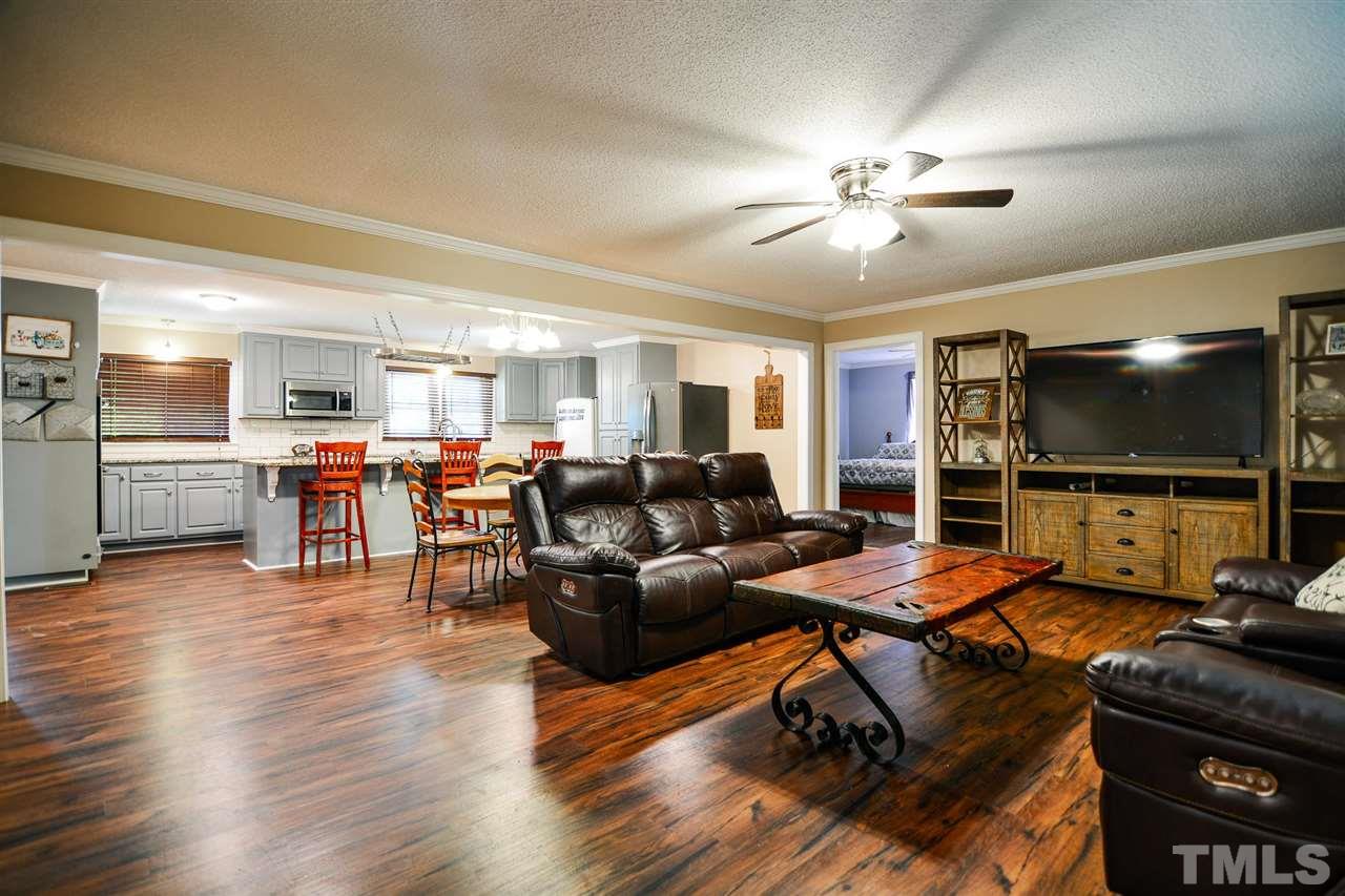913 Pollock Road Kenly, NC 27542 - Photo 10 of 30 Gallery Image 10