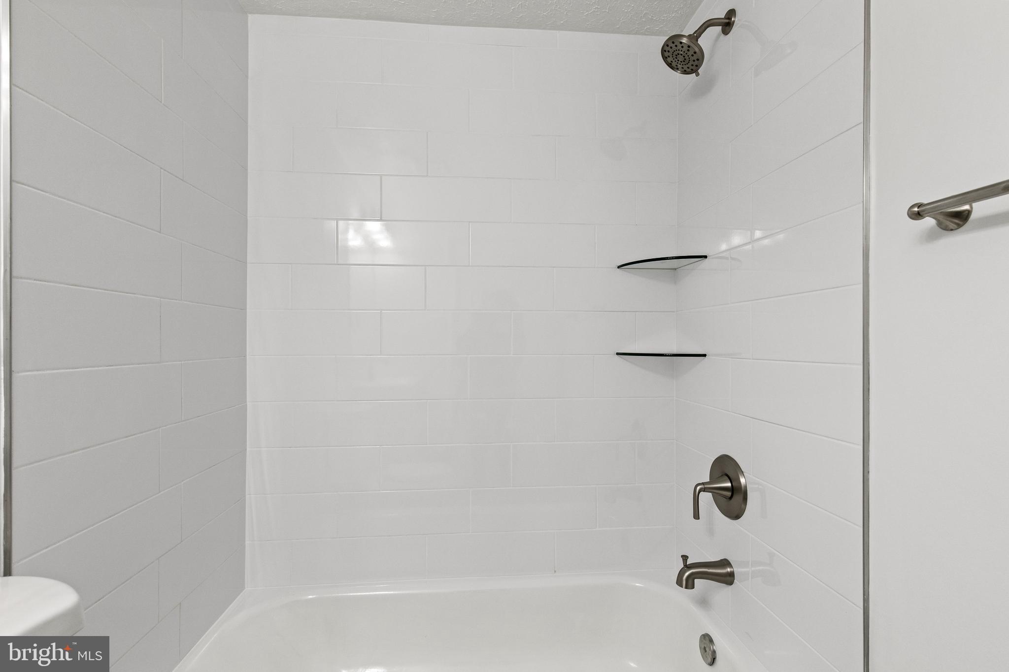 6320 Clinton Way Clinton, MD 20735 - Photo 25 of 66 Gallery Image 25
