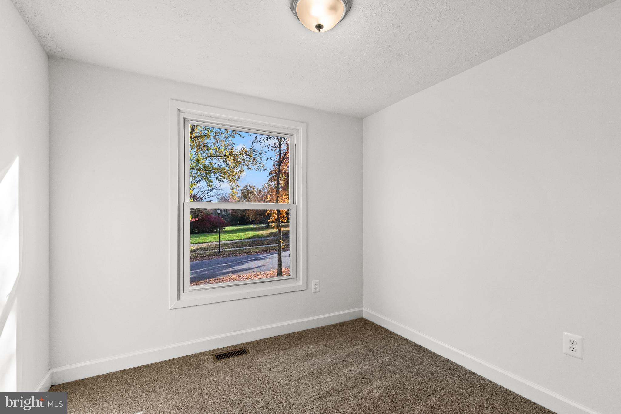 6320 Clinton Way Clinton, MD 20735 - Photo 34 of 66 Gallery Image 34