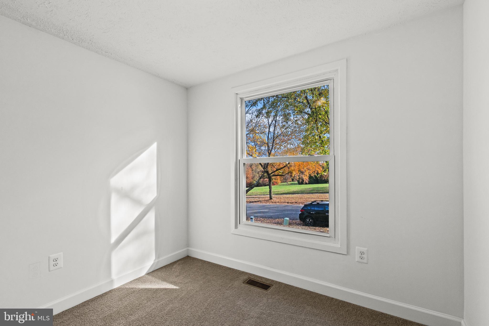 6320 Clinton Way Clinton, MD 20735 - Photo 37 of 66 Gallery Image 37