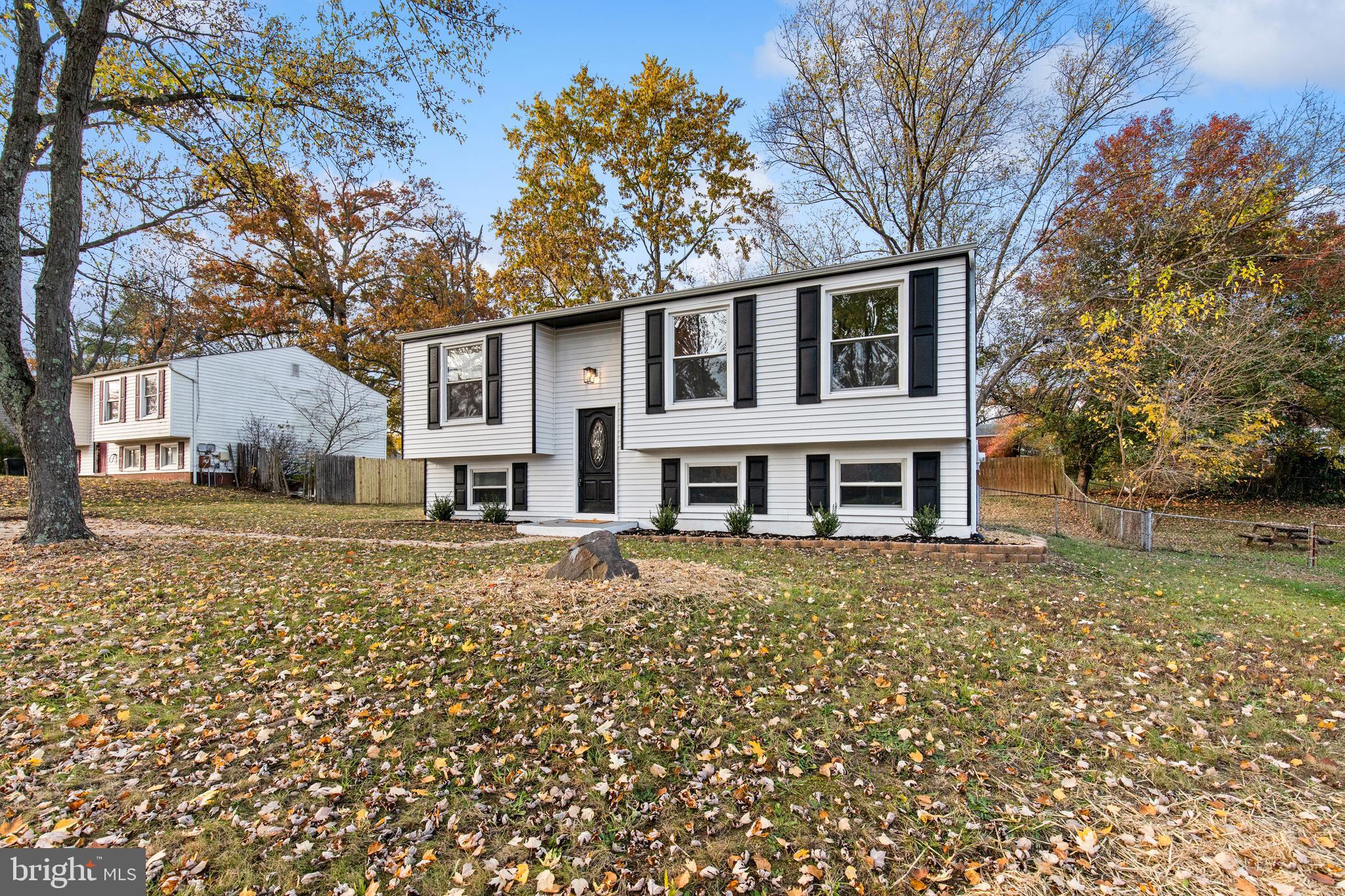 6320 Clinton Way Clinton, MD 20735 - Photo 5 of 66 Gallery Image 5