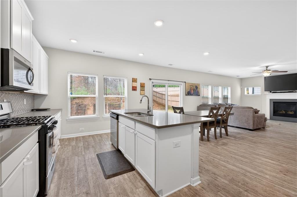 3511 Argent Way Marietta, GA 30008 - Photo 12 of 48