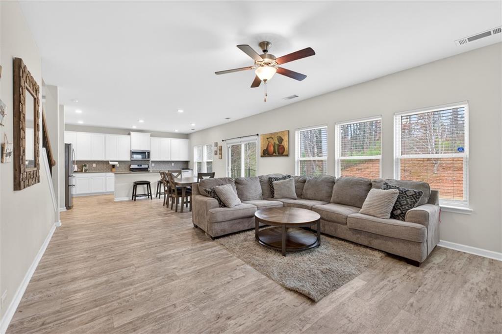 3511 Argent Way Marietta, GA 30008 - Photo 16 of 48