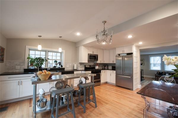 25 Standish Road Quincy, MA 02171 - Photo 3 of 21 Gallery Image 3