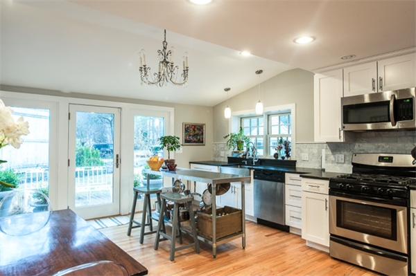 25 Standish Road Quincy, MA 02171 - Photo 6 of 21 Gallery Image 6