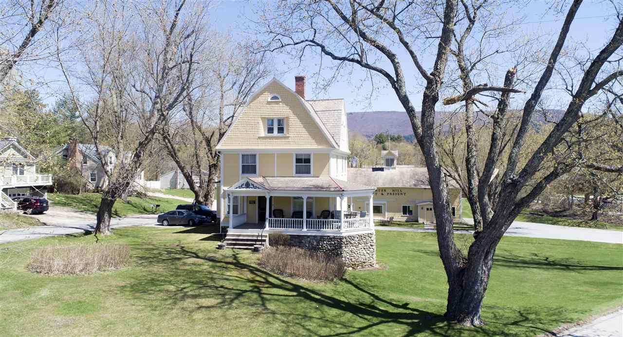 38 Spruce Street Manchester, VT 05255 - Photo 3 of 33 Gallery Image 3