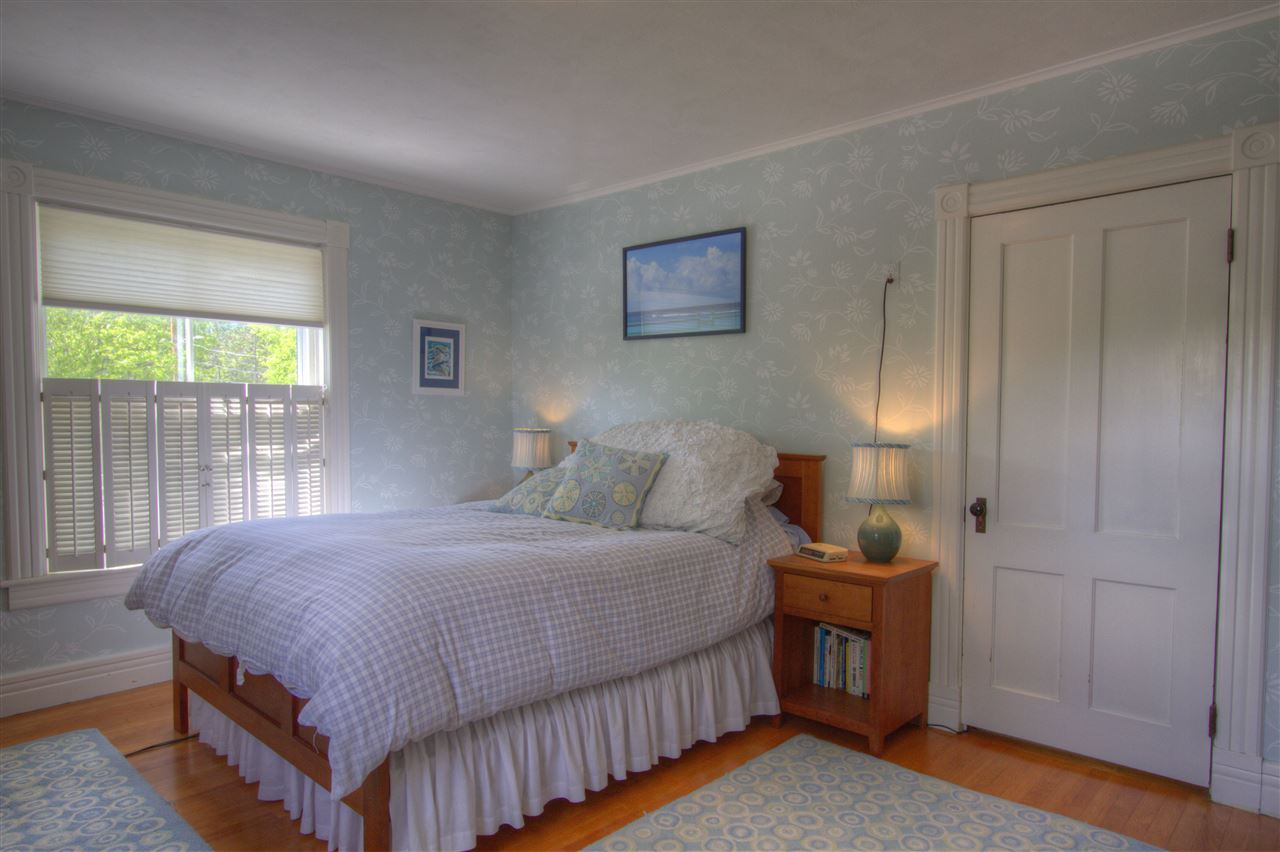 38 Spruce Street Manchester, VT 05255 - Photo 21 of 33 Gallery Image 21