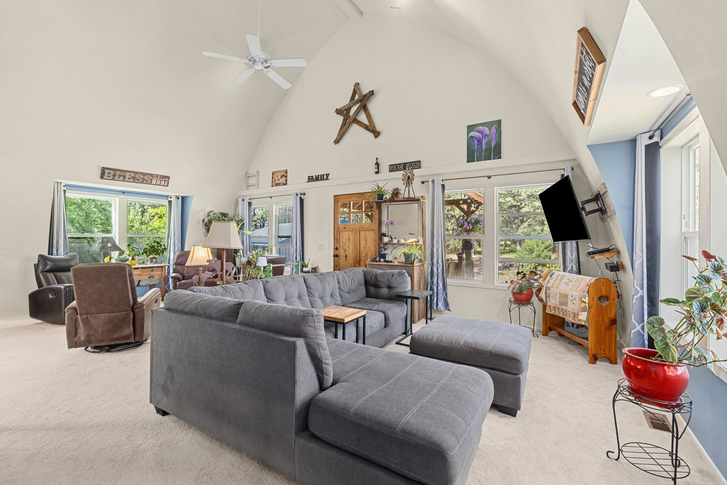 30720 North Mill Road Deer Park, WA 99006 - Photo 6 of 45