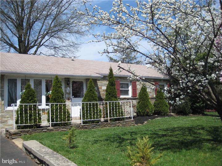 734 Mearns Road Warminster, PA 18974 - Photo 2 of 23 Gallery Image 2