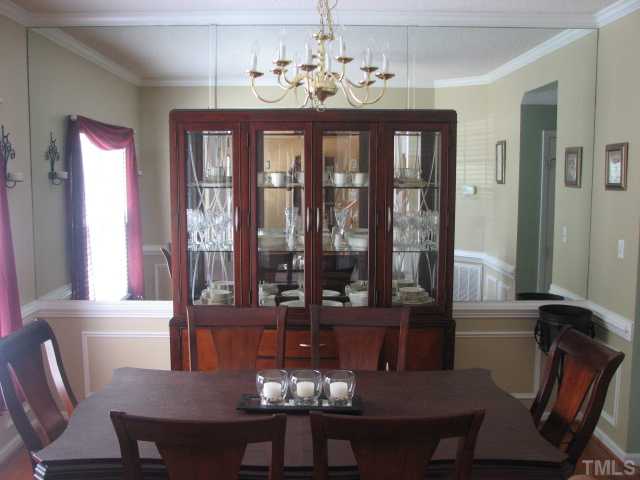 9604 Elham Court Raleigh, NC 27615 - Photo 2 of 10 Gallery Image 2