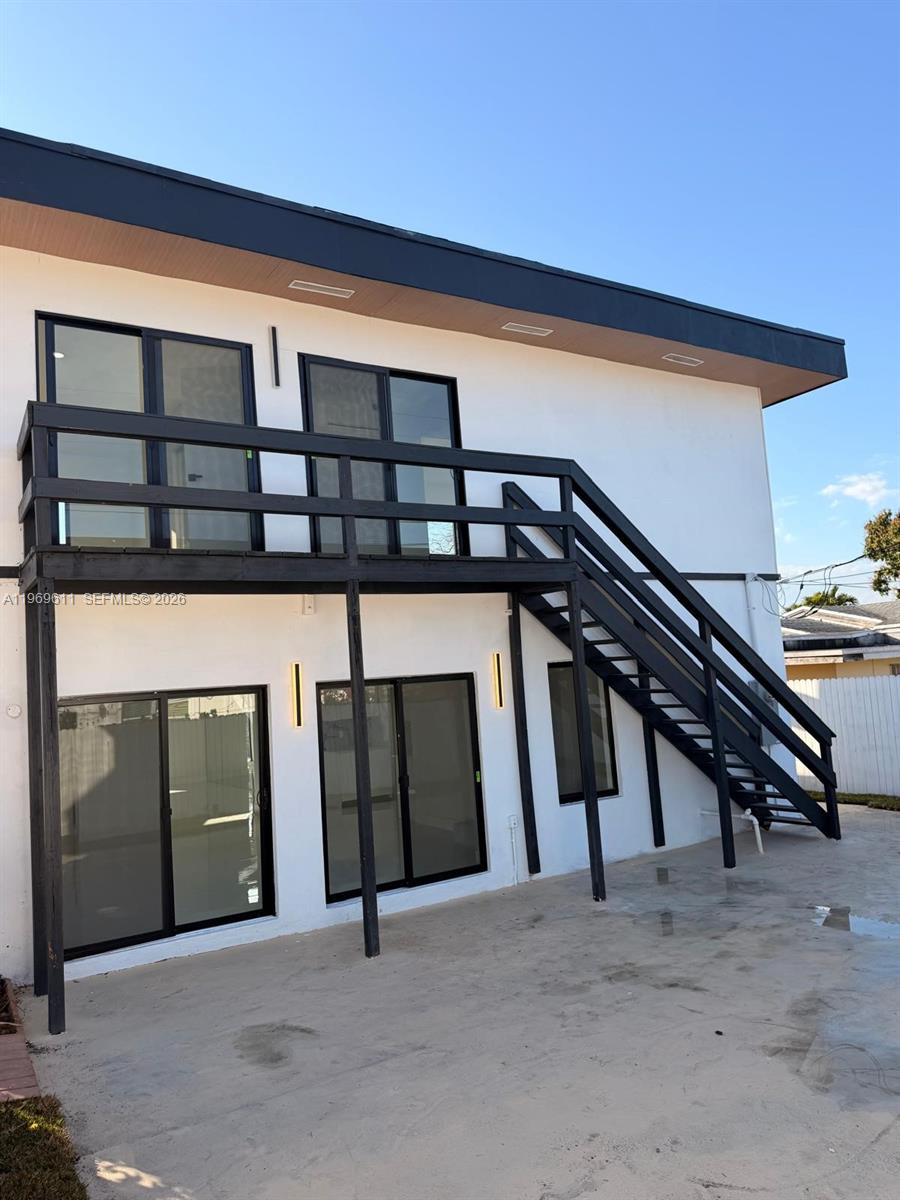 935 Southwest 72nd Avenue Miami, FL 33144 - Photo 5 of 17
