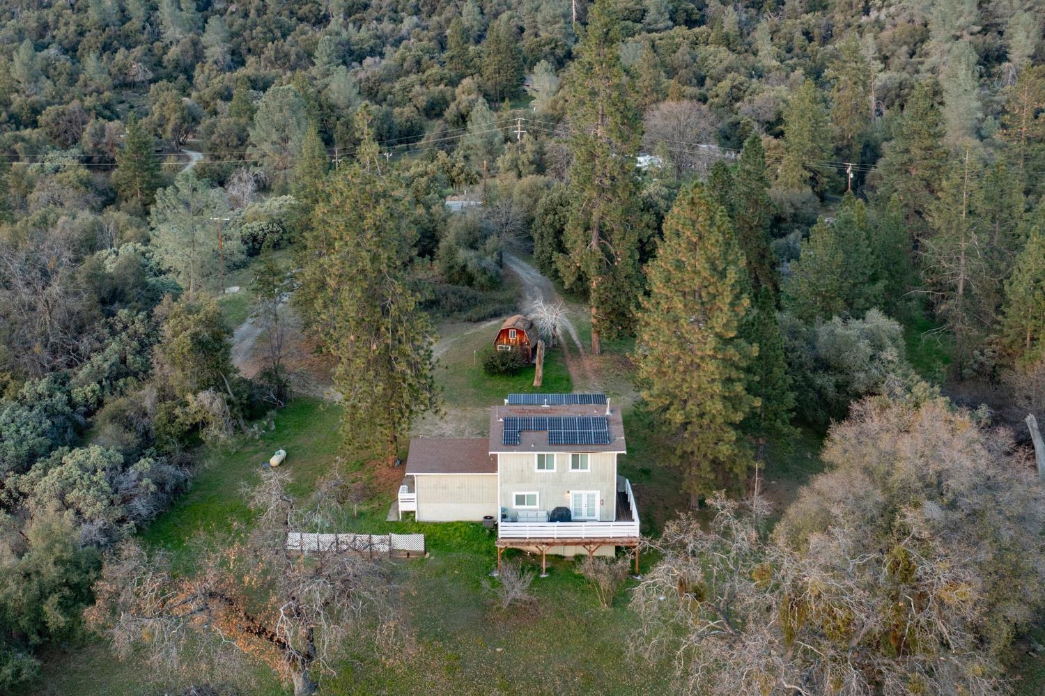 2811 East Westfall Road Mariposa, CA 95338 - Photo 22 of 25 an aerial view of a house with outdoor space