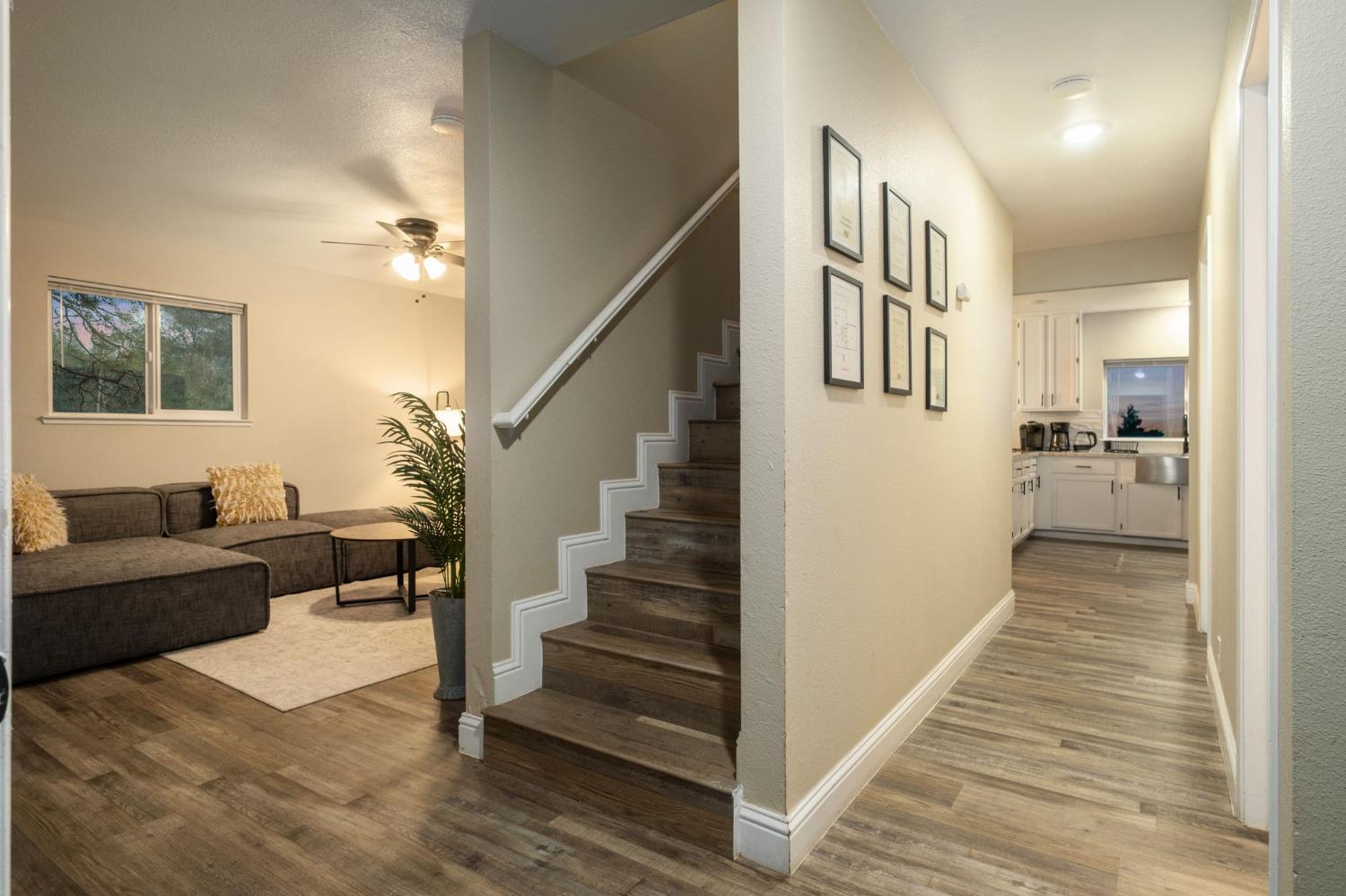 2811 East Westfall Road Mariposa, CA 95338 - Photo 3 of 25 a view of entryway and hall with wooden floor