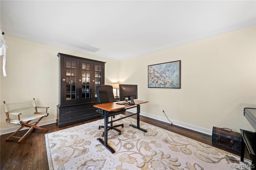 12516 Cutler Ridge Drive Henrico, VA 23233 - Photo 11 of 34 a workspace with furniture and a rug