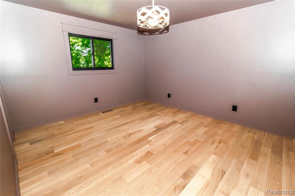 1138 Baldwin Road Lapeer, MI 48446 - Photo 16 of 49