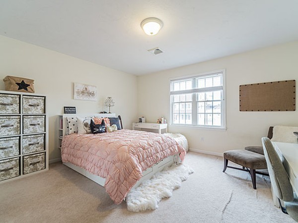65 Spiers Road Newton, MA 02459 - Photo 20 of 26 Gallery Image 20