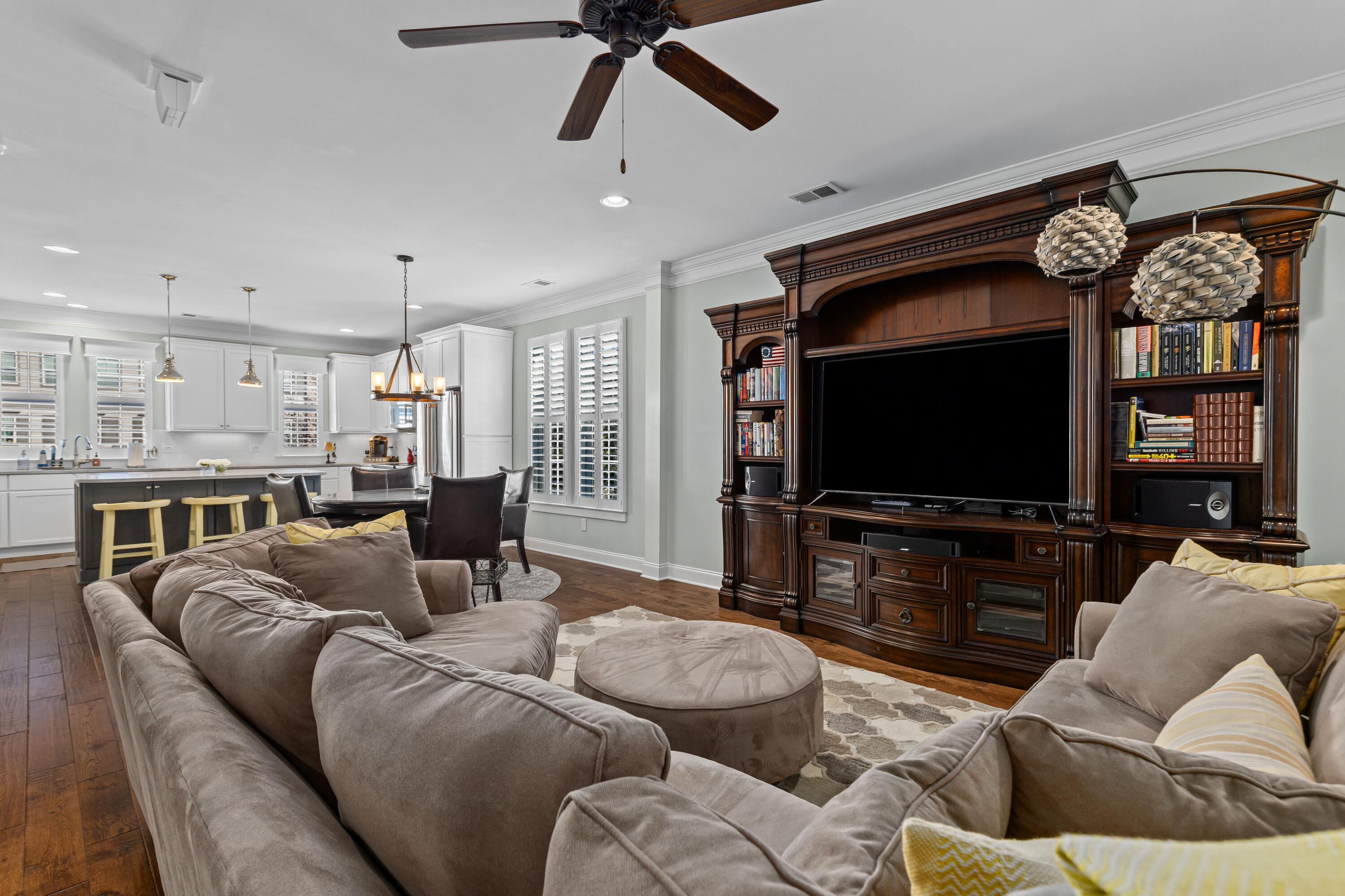 172 Slipper Shell Court Mount Pleasant, SC 29464 - Photo 13 of 33 172-Slipper-Shell-10