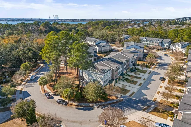 $674,000 | 172 Slipper Shell Court, Mount Pleasant, SC 29464