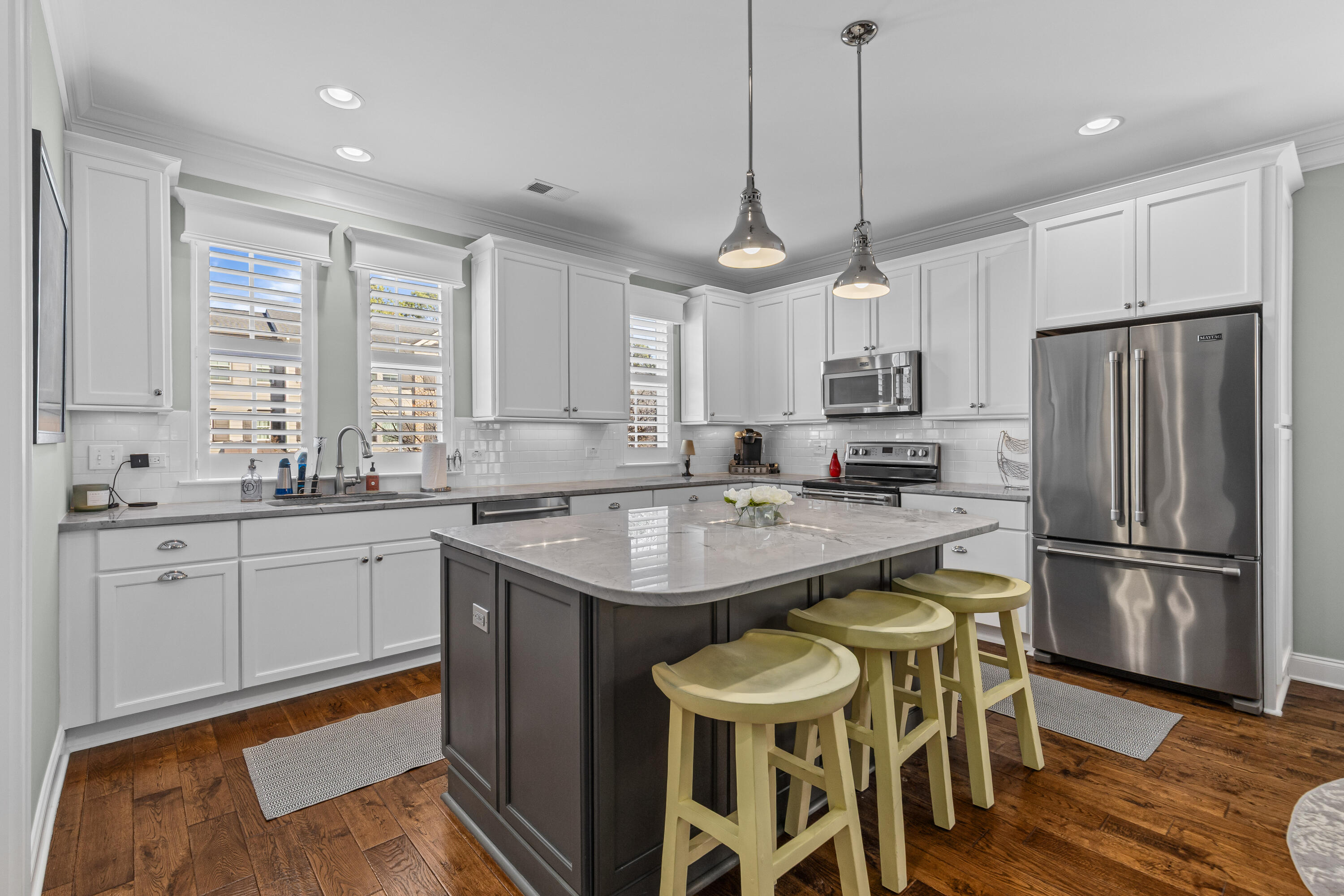 172 Slipper Shell Court Mount Pleasant, SC 29464 - Photo 8 of 33 172-Slipper-Shell-2