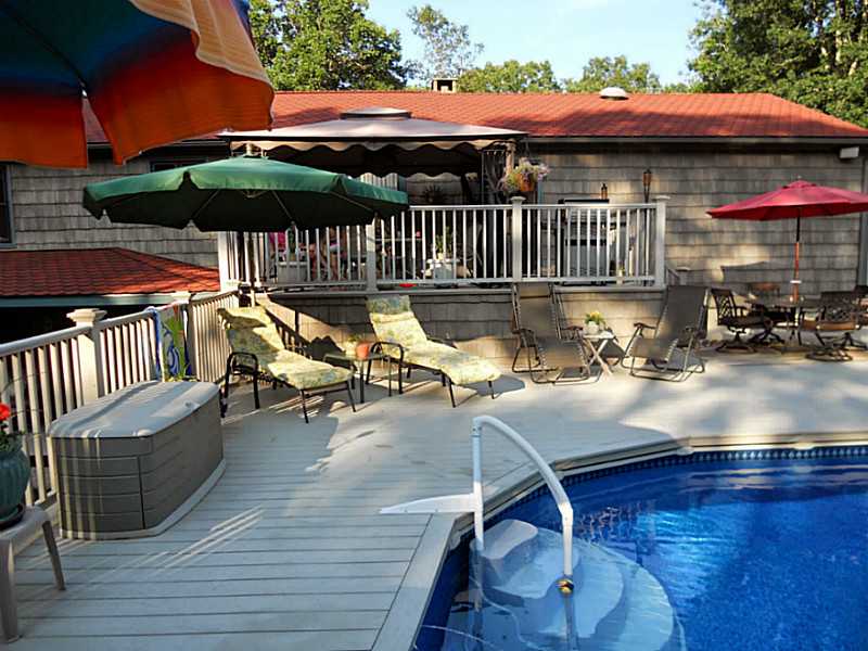 399 Spring Street Hopkinton, RI 02873 - Photo 4 of 6 Patio/Deck.