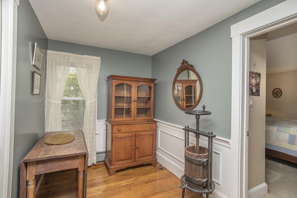 19 Acushnet Road Mattapoisett, MA 02739 - Photo 14 of 30 Gallery Image 14