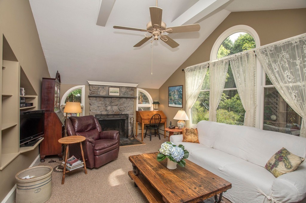19 Acushnet Road Mattapoisett, MA 02739 - Photo 18 of 30 Gallery Image 18