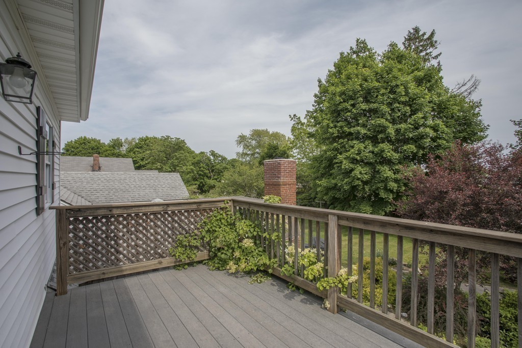 19 Acushnet Road Mattapoisett, MA 02739 - Photo 22 of 30 Gallery Image 22