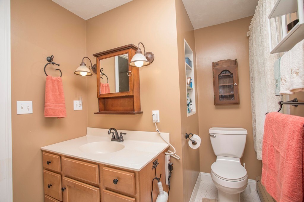 19 Acushnet Road Mattapoisett, MA 02739 - Photo 25 of 30 Gallery Image 25