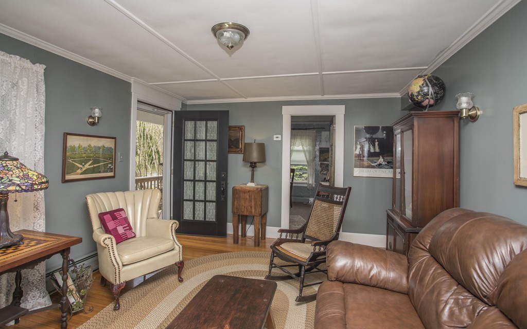 19 Acushnet Road Mattapoisett, MA 02739 - Photo 10 of 30 Gallery Image 10