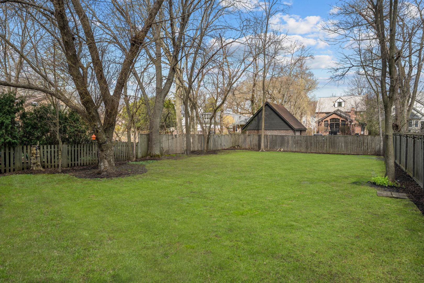 1505 Tower Road Winnetka, IL 60093 - Photo 2 of 33