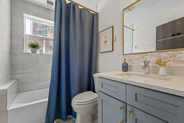 $995,000 | 1505 Tower Road, Winnetka, IL 60093