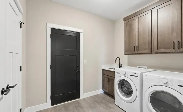 $880,000 | 1199 60th Street, Hudson, WI 54016