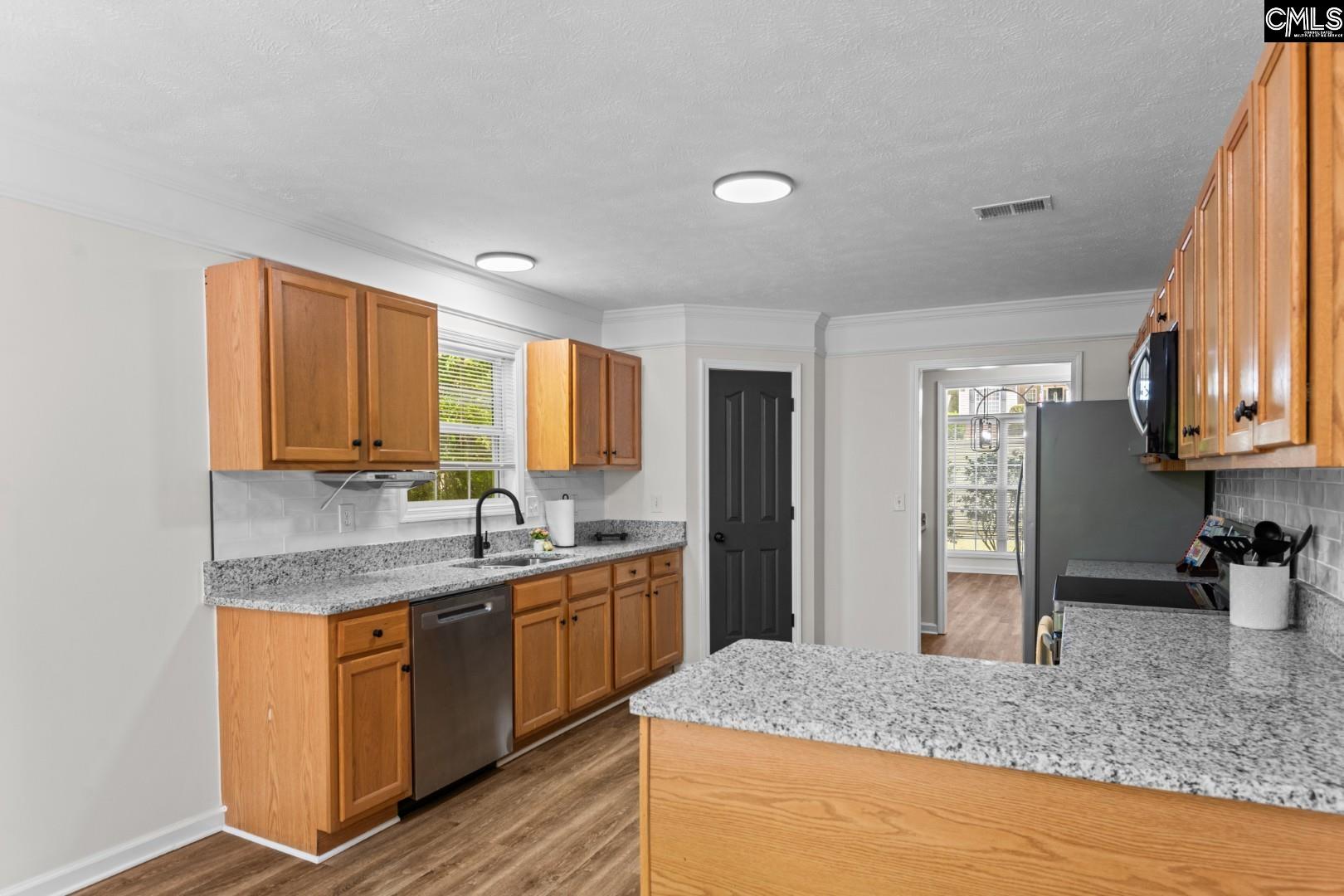 205 Hickory Knoll Road Columbia, SC 29203 - Photo 10 of 36