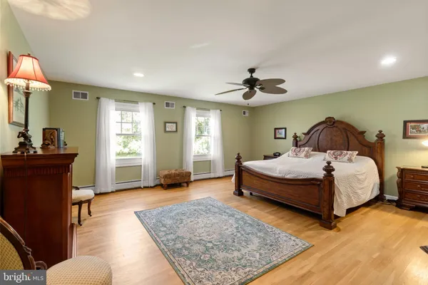 $1,449,000 | 11 Beavers Road, Califon, NJ 07830