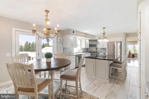 $1,449,000 | 11 Beavers Road, Califon, NJ 07830