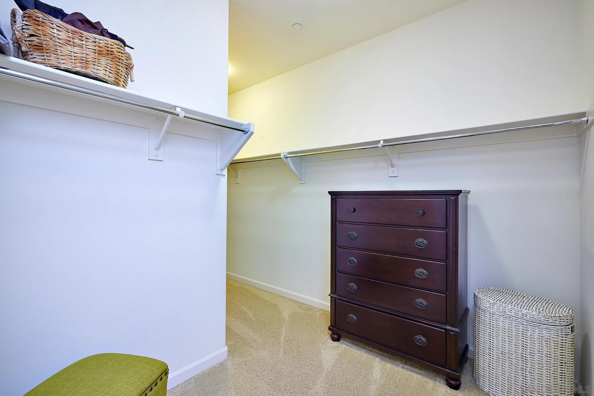 2012 Hummingbird Road Carlsbad, CA 92011 - Photo 19 of 44 Gallery Image 19