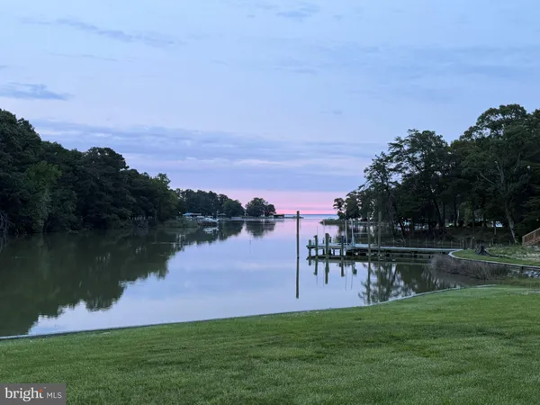 $750,000 | 415 Clarke Lane, Heathsville, VA 22473