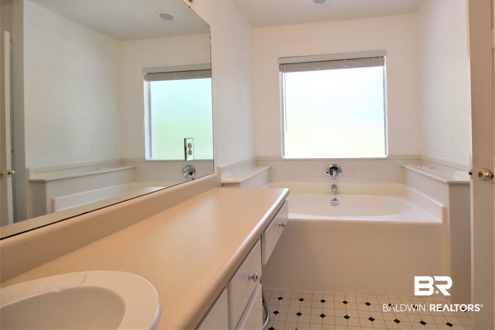 106 Vega Circle Daphne, AL 36526 - Photo 23 of 44