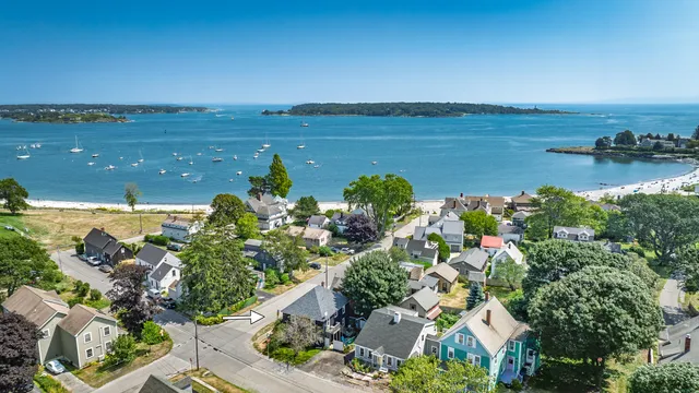 $1,150,000 | 44 Myrtle Avenue, South Portland, ME 04106