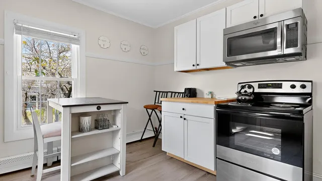 $1,150,000 | 44 Myrtle Avenue, South Portland, ME 04106