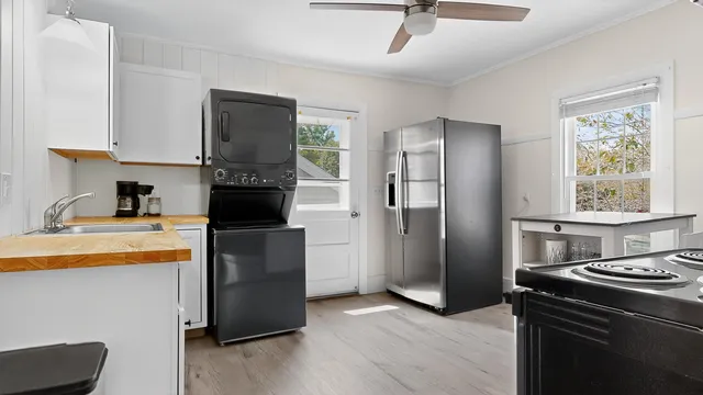 $1,150,000 | 44 Myrtle Avenue, South Portland, ME 04106