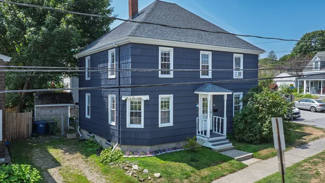 $1,150,000 | 44 Myrtle Avenue, South Portland, ME 04106